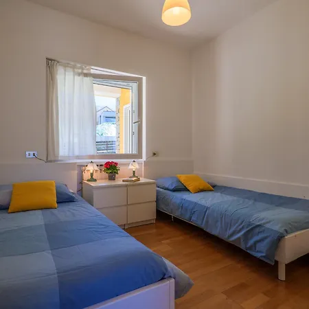 Bellavista I Garten Mit Pool * Colico