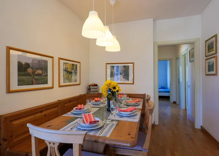 Bellavista I Garten Mit Pool Apartman Colico