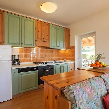 Bellavista I Garten Mit Pool * Colico