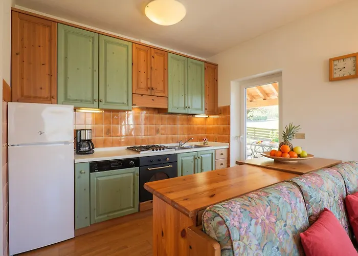 Bellavista I Garten Mit Pool * Colico